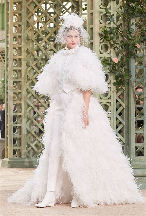 chanel haute couture 2018 bride|Chanel haute couture brides.